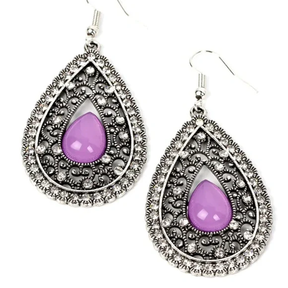 🟣☁️🟣 “CLOUD NINE COUTURE” PURPLE EARRINGS ~ PAPARAZZI❗️🟣☁️🟣 - Picture 2 of 4